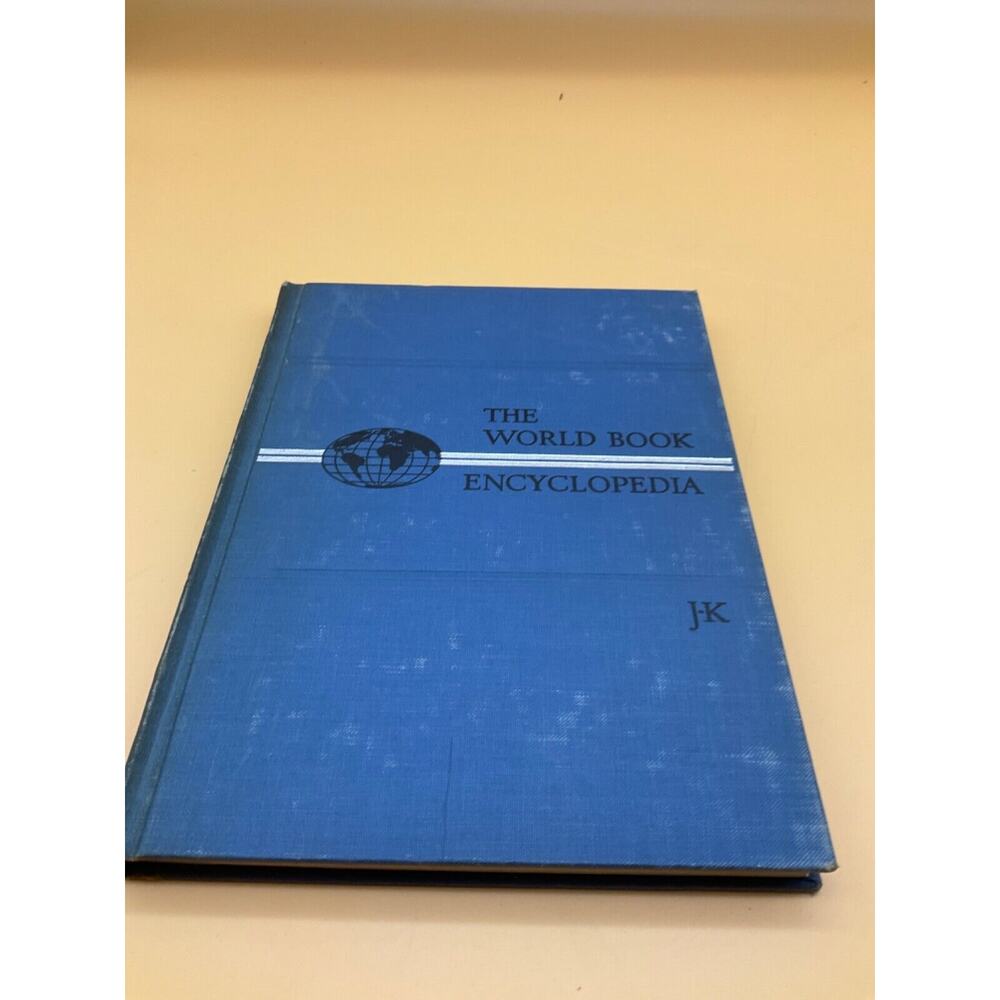 1961 World Book Encyclopedia Vol 10 “J-K” Vintage, Hardcover, Field Enterprises
